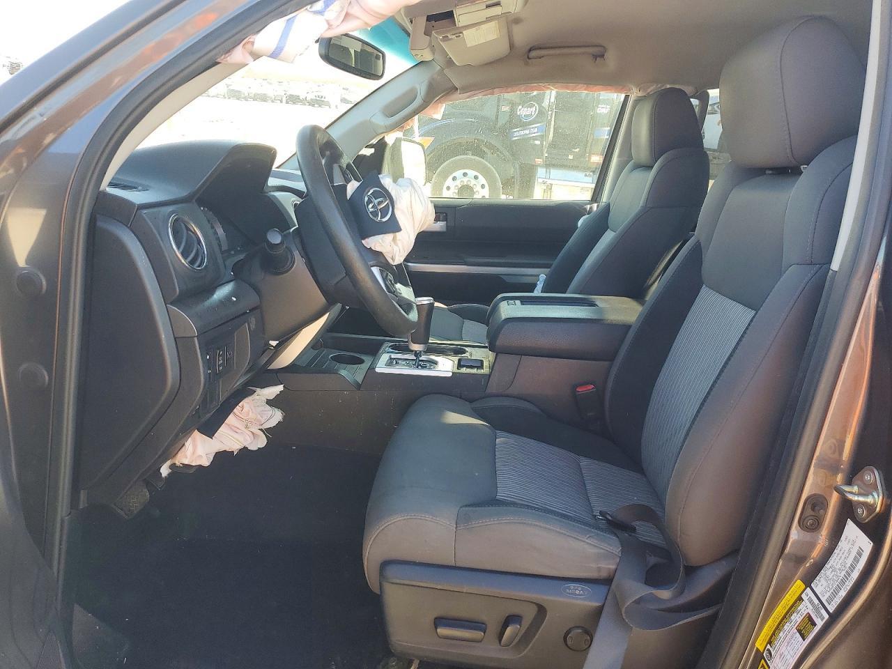 2015 Toyota Tundra SR5