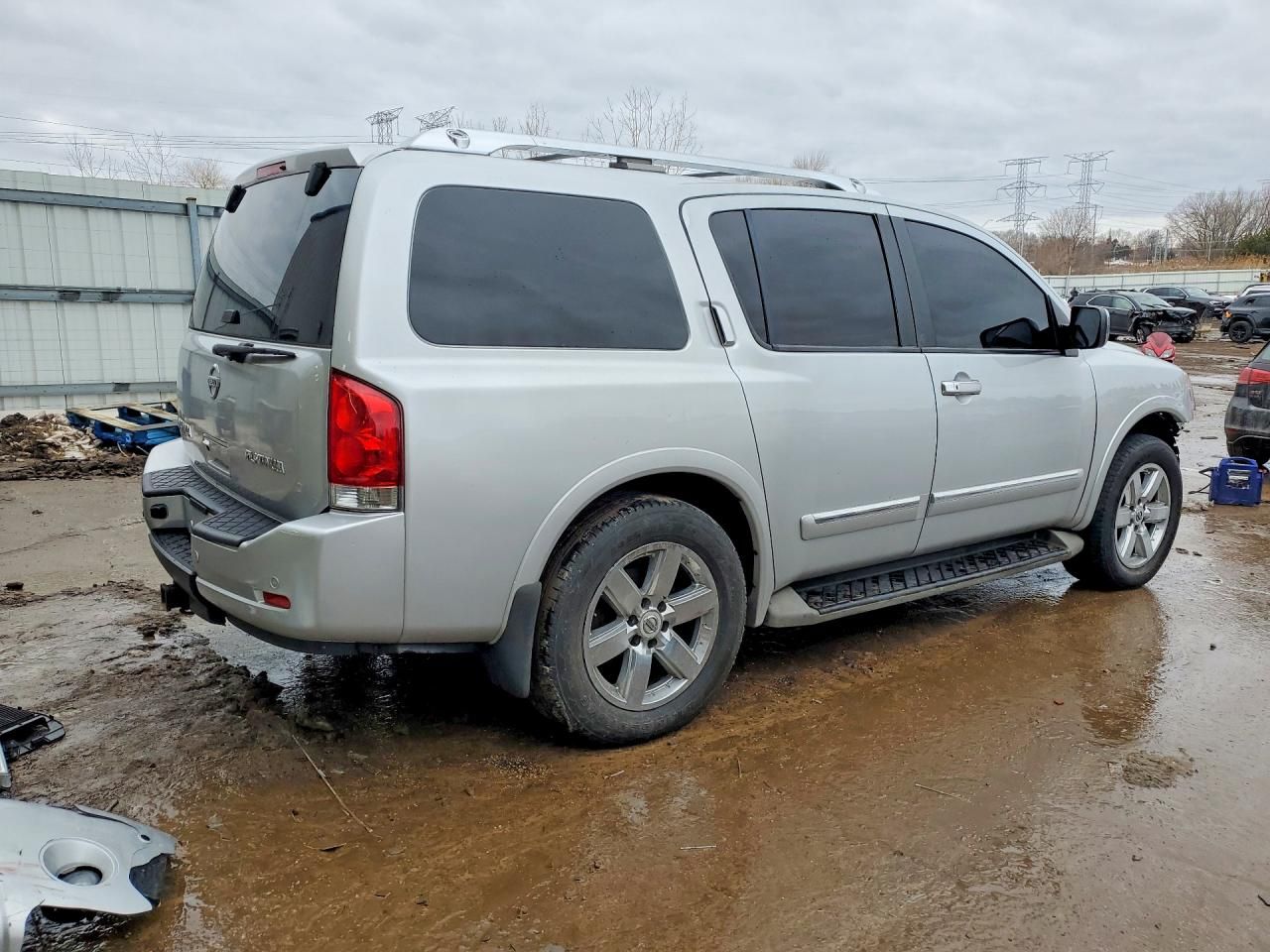 2012 Nissan Armada sv