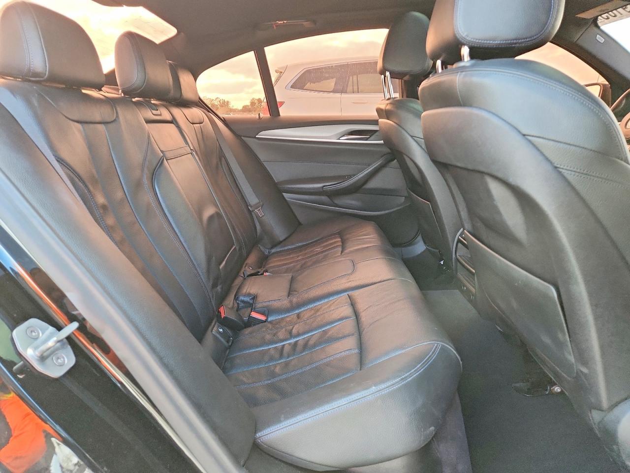 2017 BMW 530 i