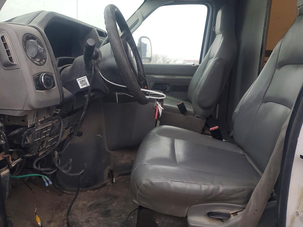 2021 Ford E350 Delivery Truck