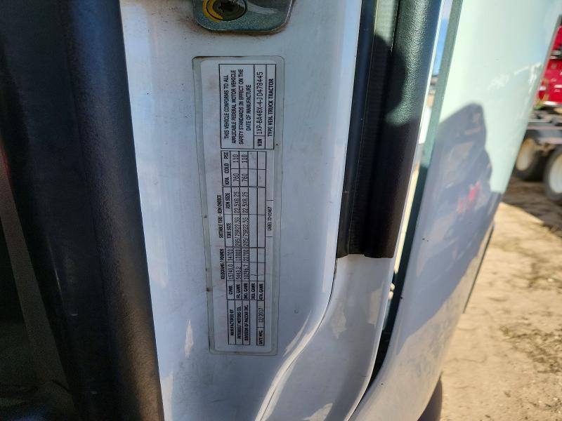 2018 Peterbilt 579 Semi Truck