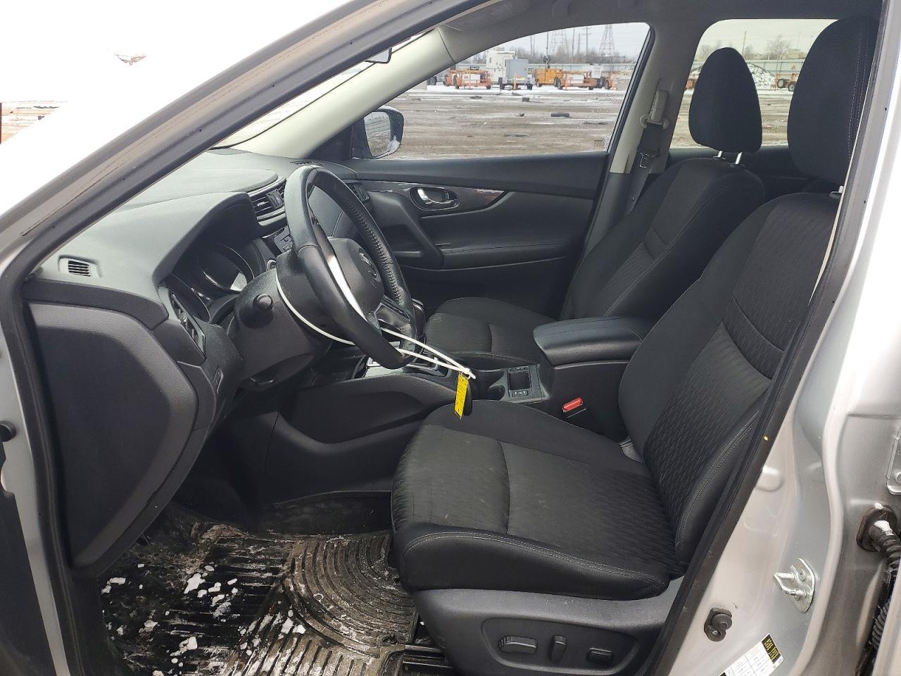 2018 Nissan Rogue s