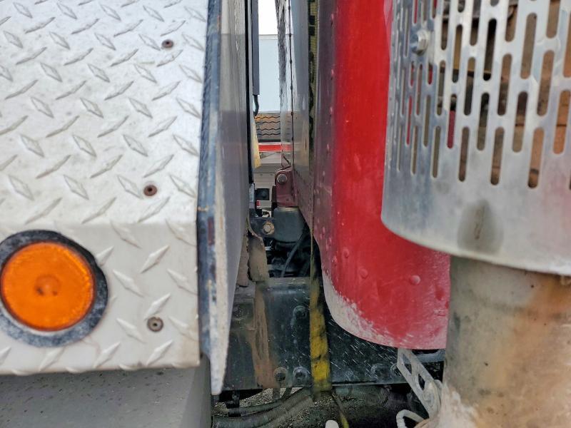 2021 Peterbilt Tractor 2021 Peterbilt 389 Dump Truck