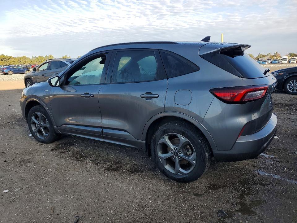2024 Ford Escape st Line