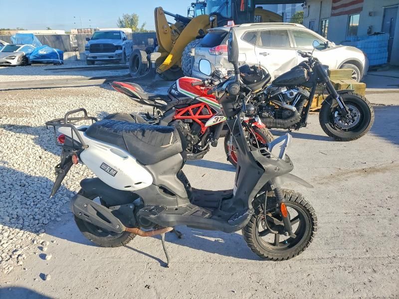 2022 Genuine Scooter Co. Roughhouse 50