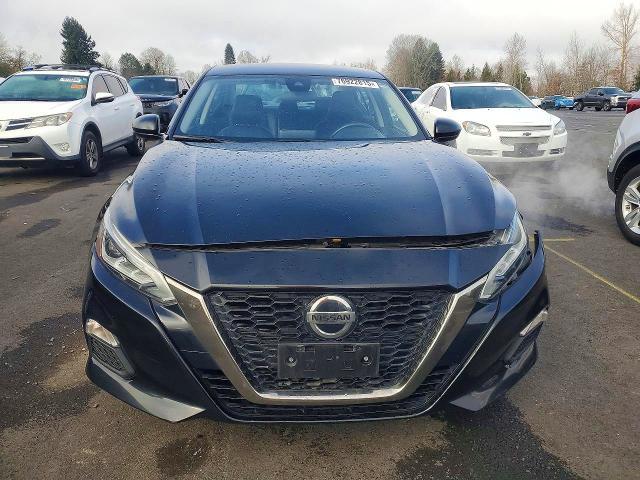 2020 Nissan Altima sr