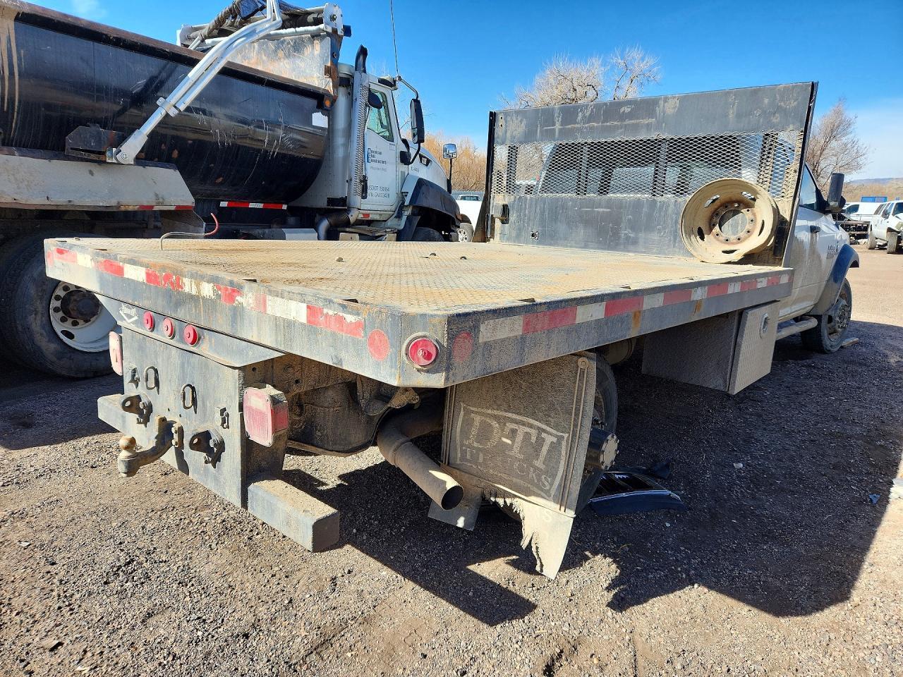 2013 Dodge RAM 5500 Flatbed Truck