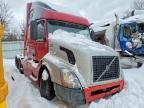 2015 Volvo VNL Semi Truck