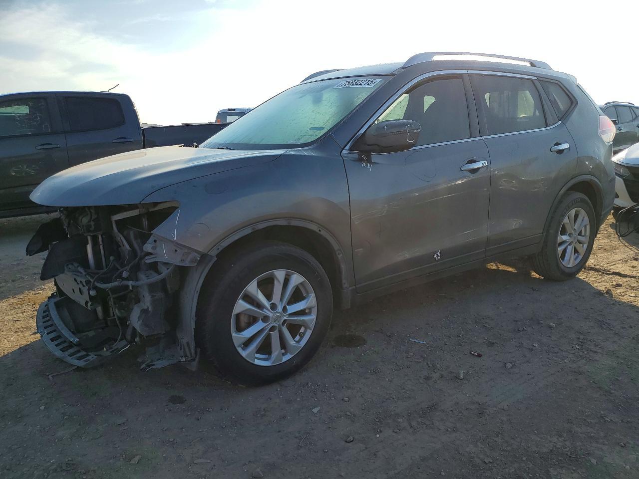 2016 Niss Rogue sv