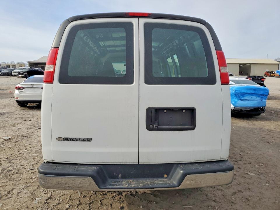 2018 Chevrolet Express 2500 Cargo Delivery Van