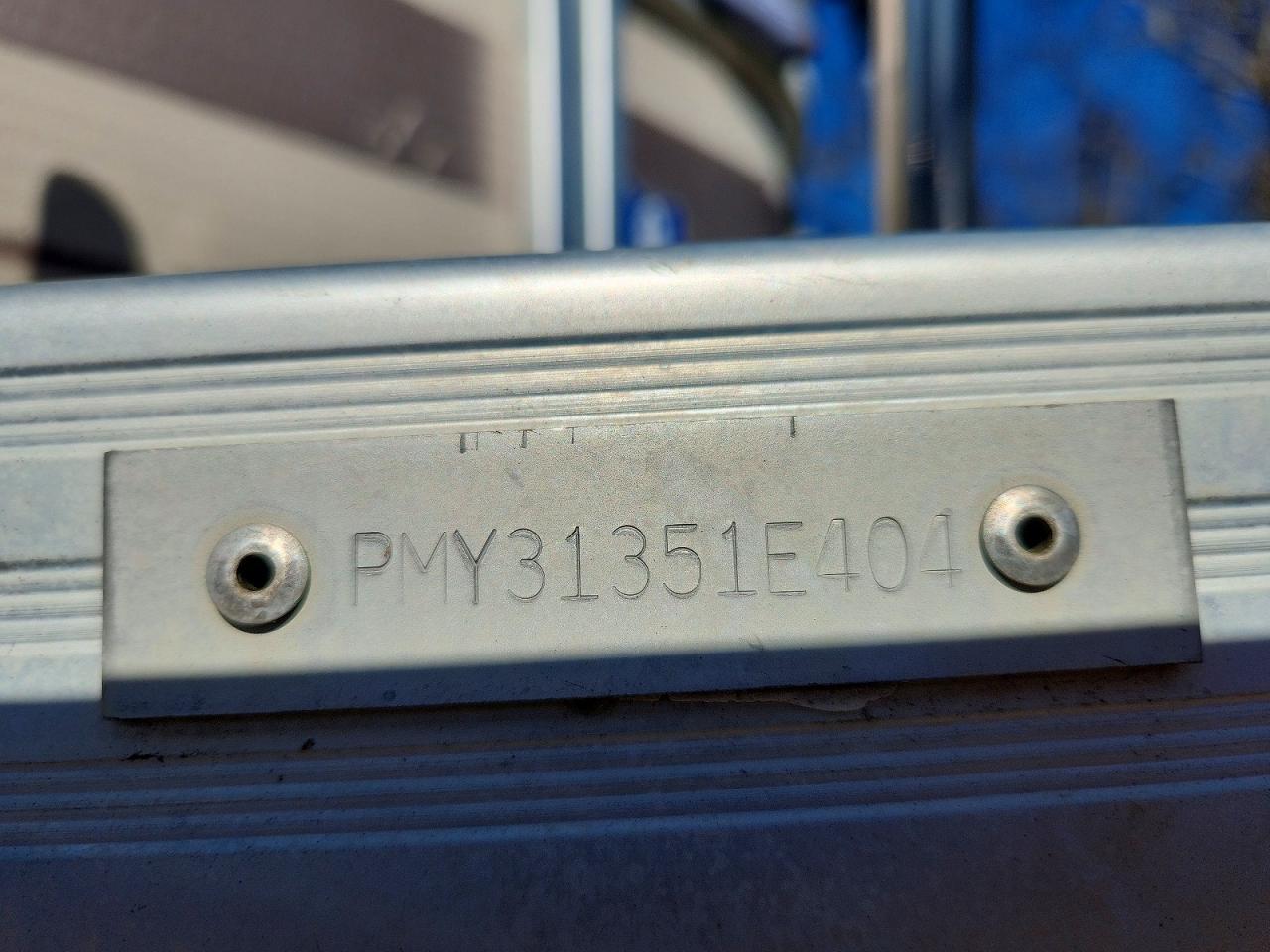 2004 Premier Pontoon