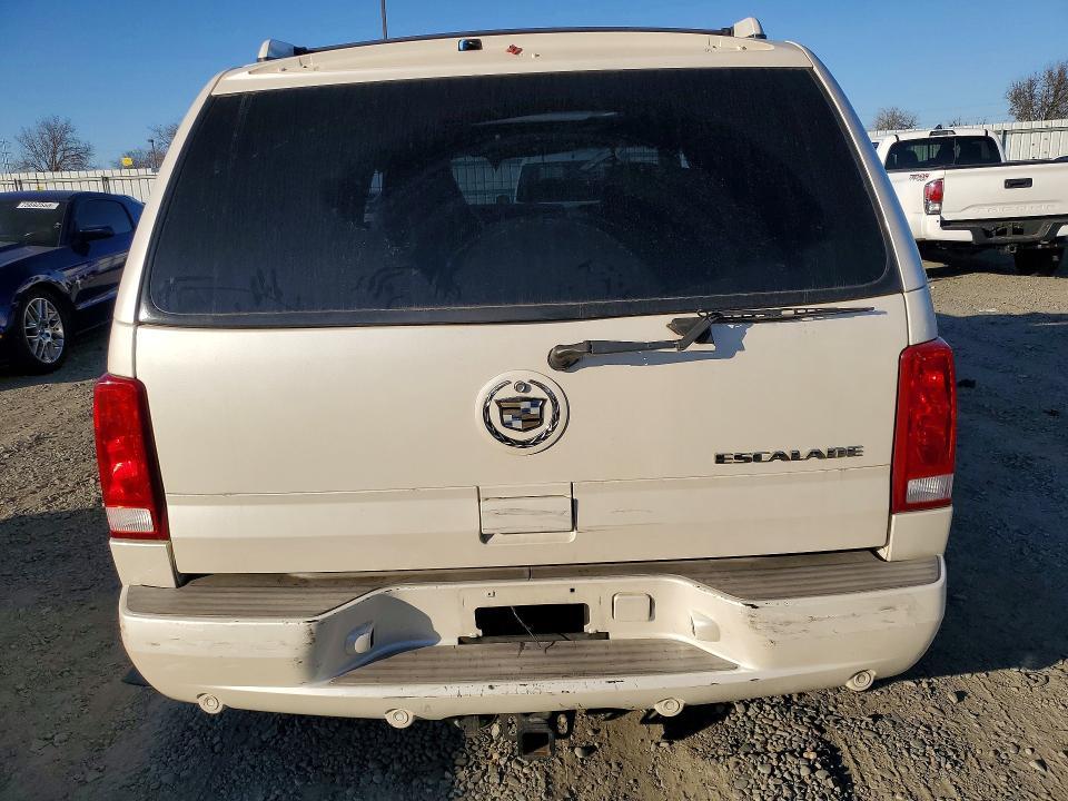 2003 Cadillac Escalade Luxury