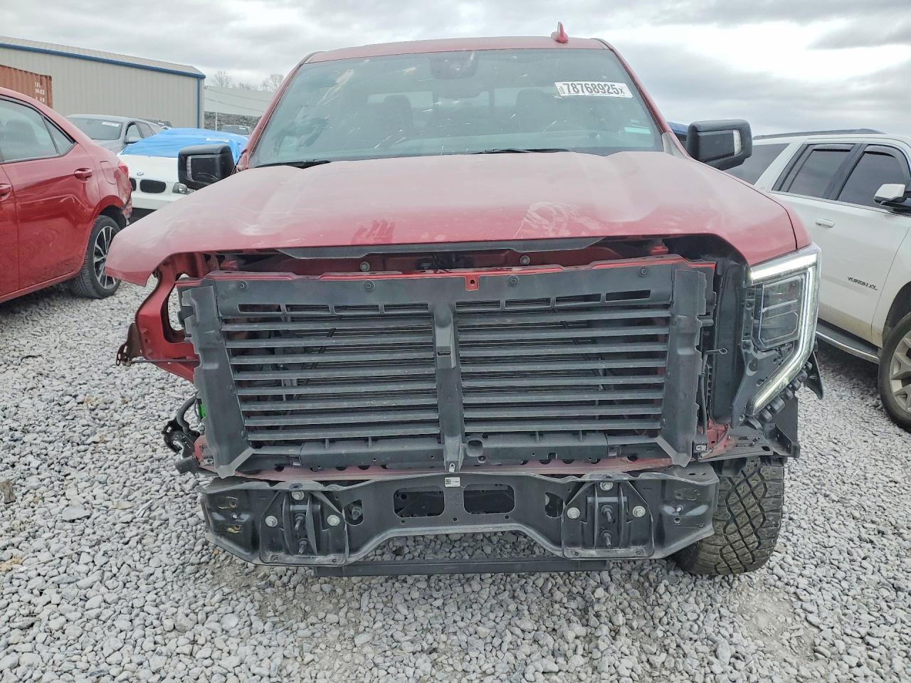 2024 GMC Sierra K1500 AT4X