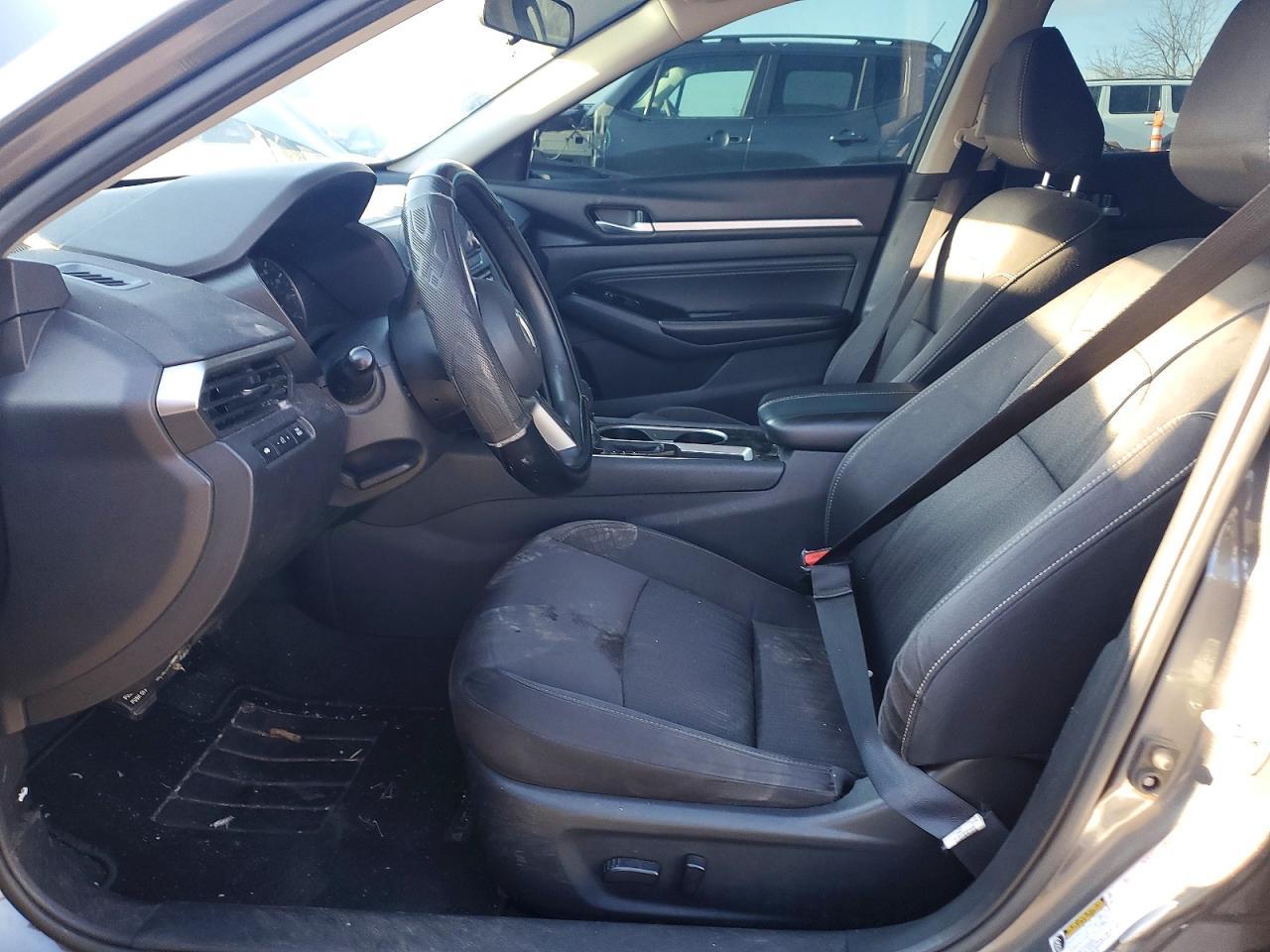 2021 Nissan Altima sv