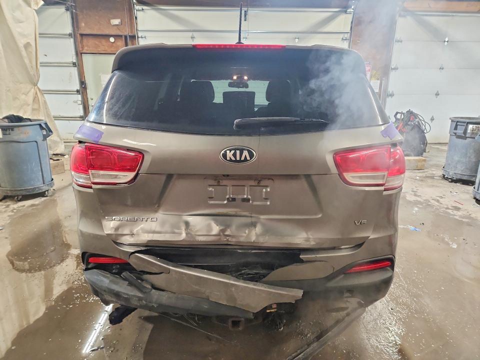 2016 KIA Sorento lx