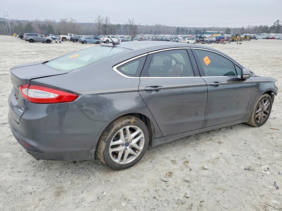 2015 Ford Fusion se
