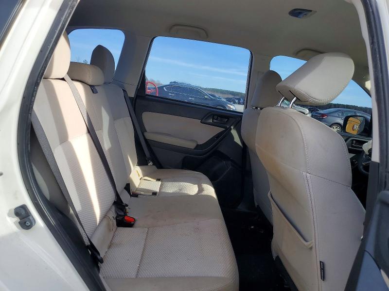 2016 Subaru Forester 2.5i