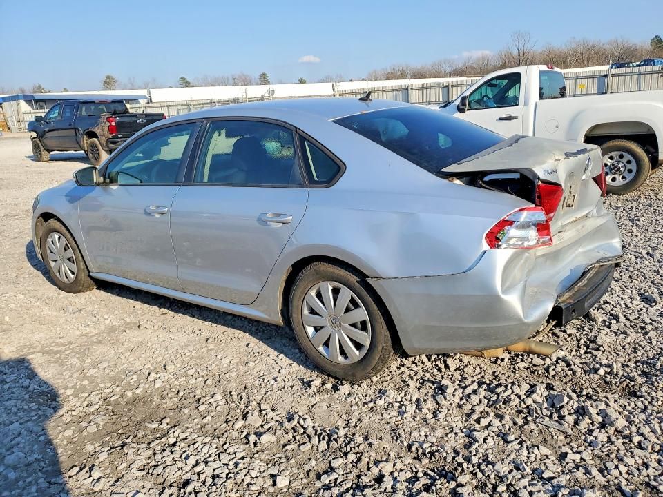 2013 Volkswagen Passat s