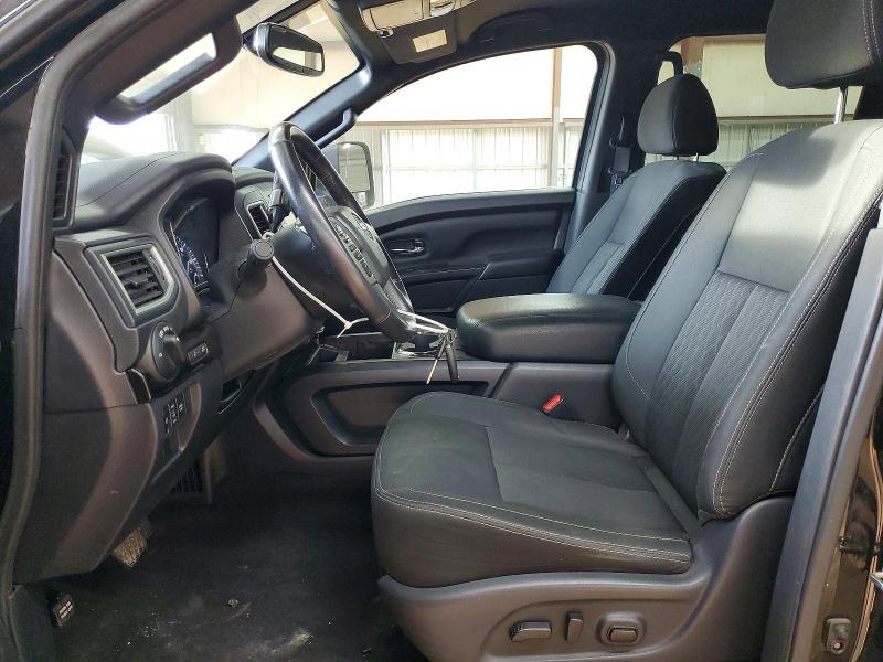 2019 Nissan Titan XD SV 4WD V8 Tdsl Crew Cab