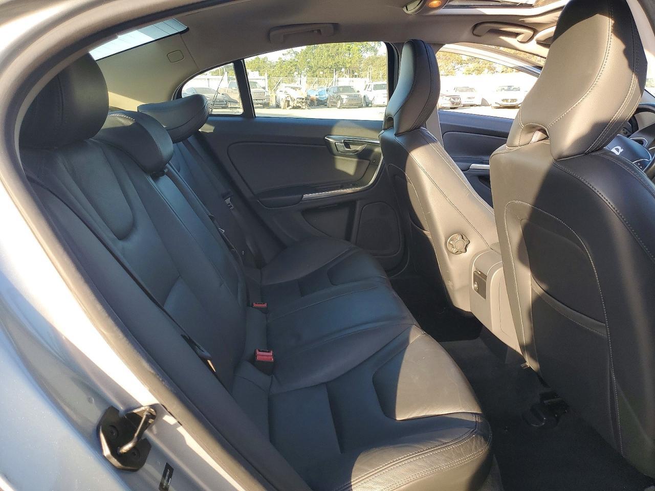 2013 Volvo S60 T5
