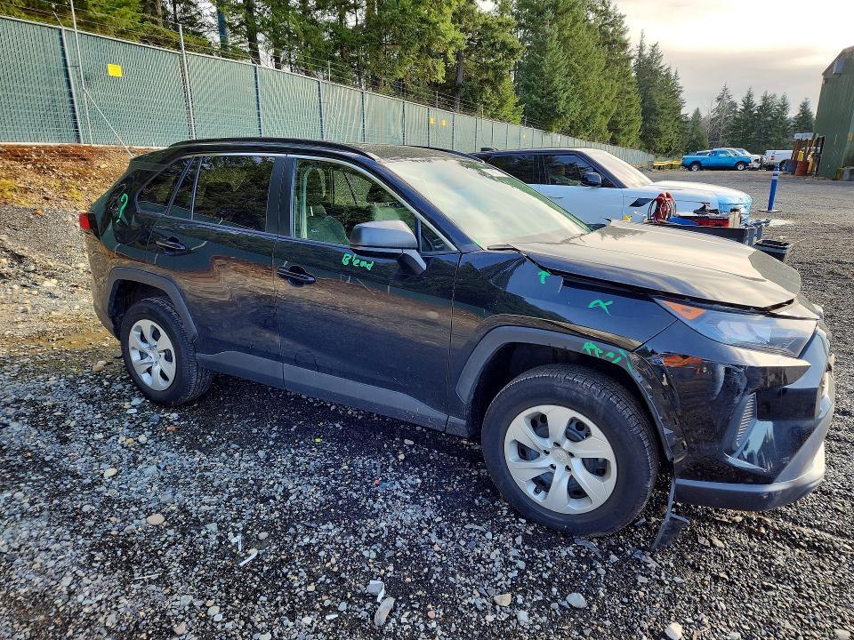 2020 Toyota Rav4 le