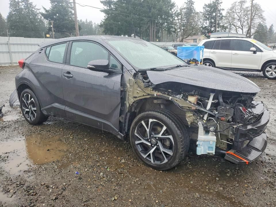 2019 Toyota C-hr xle