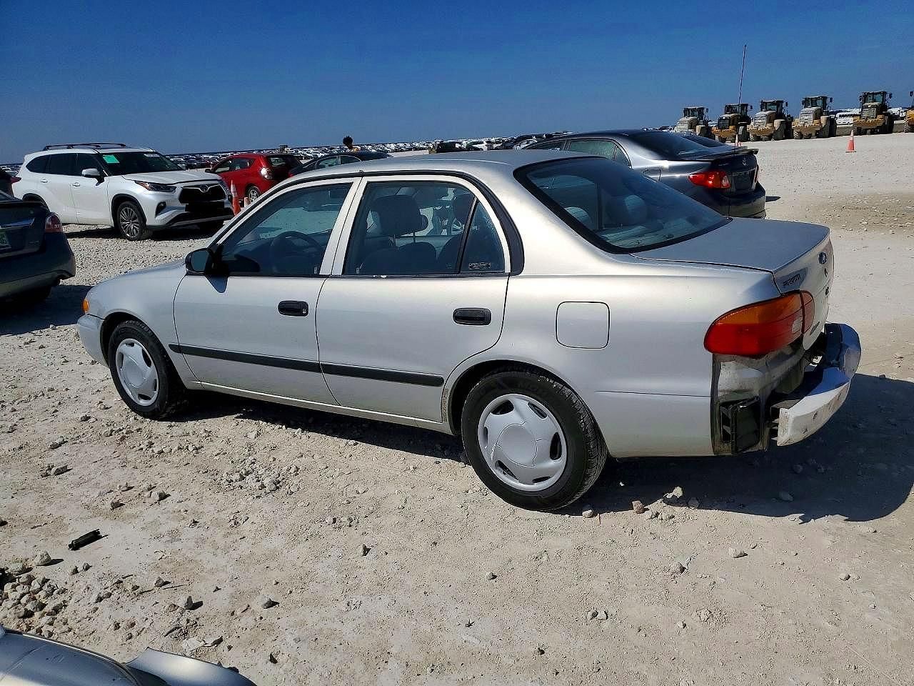 2000 Chevrolet Geo Prizm Base