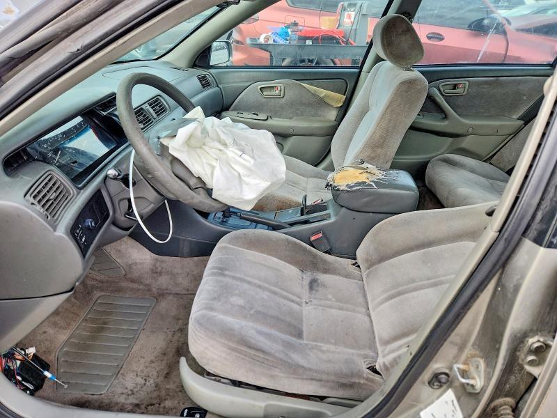 1999 Toyota Camry le
