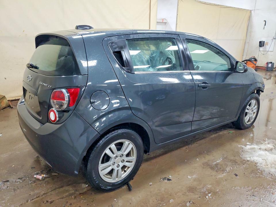 2015 Chevrolet Sonic lt