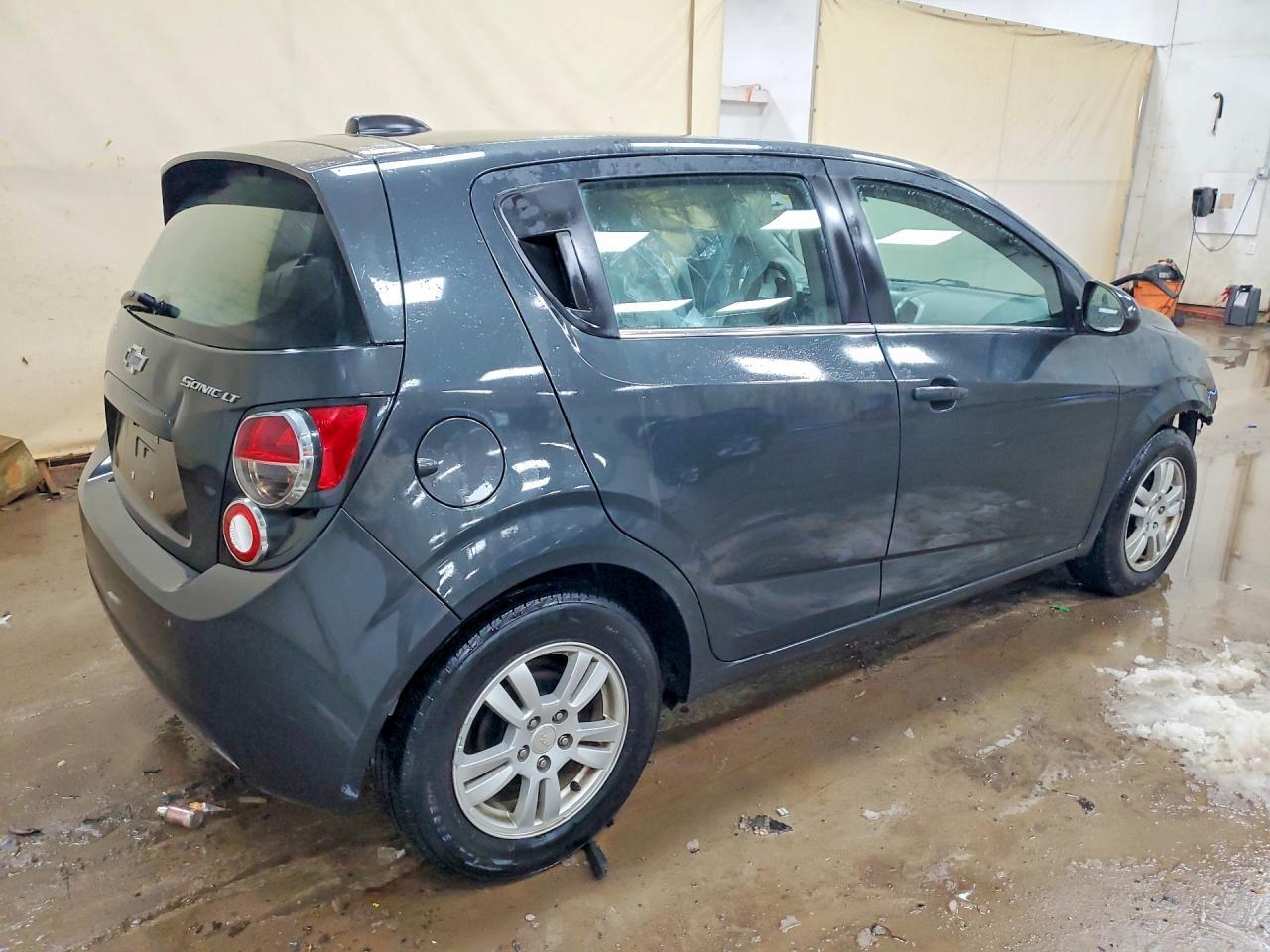2015 Chevrolet Sonic lt