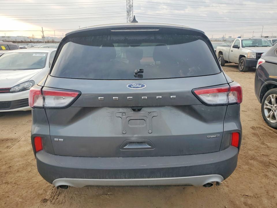2022 Ford Escape se