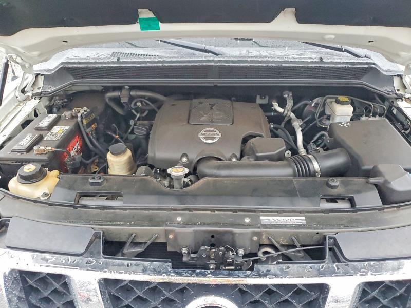 2010 Nissan Titan SE