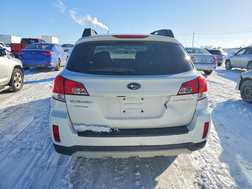 2014 Subaru Outback 2.5i Premium