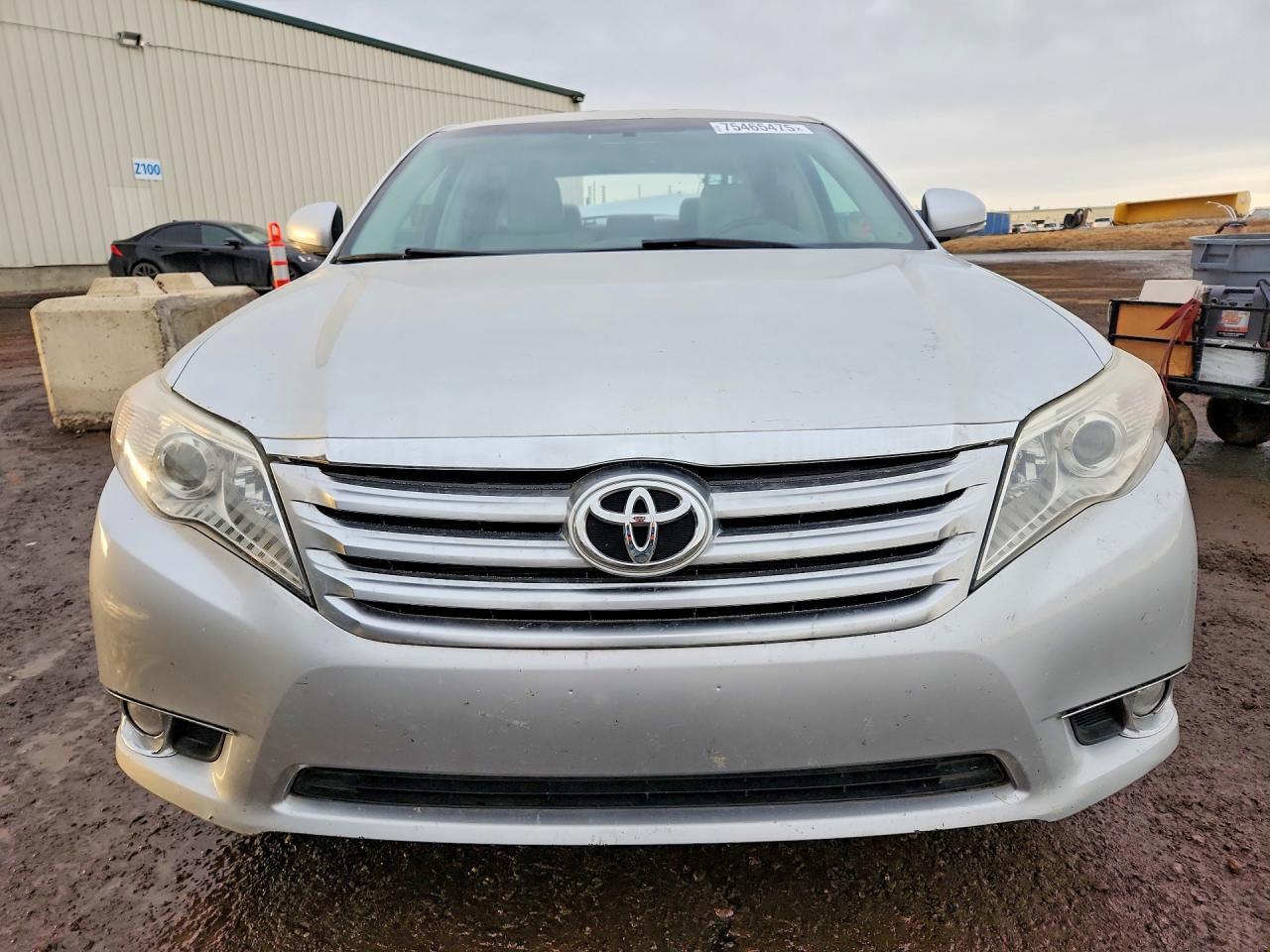2011 Toyota Avalon Base