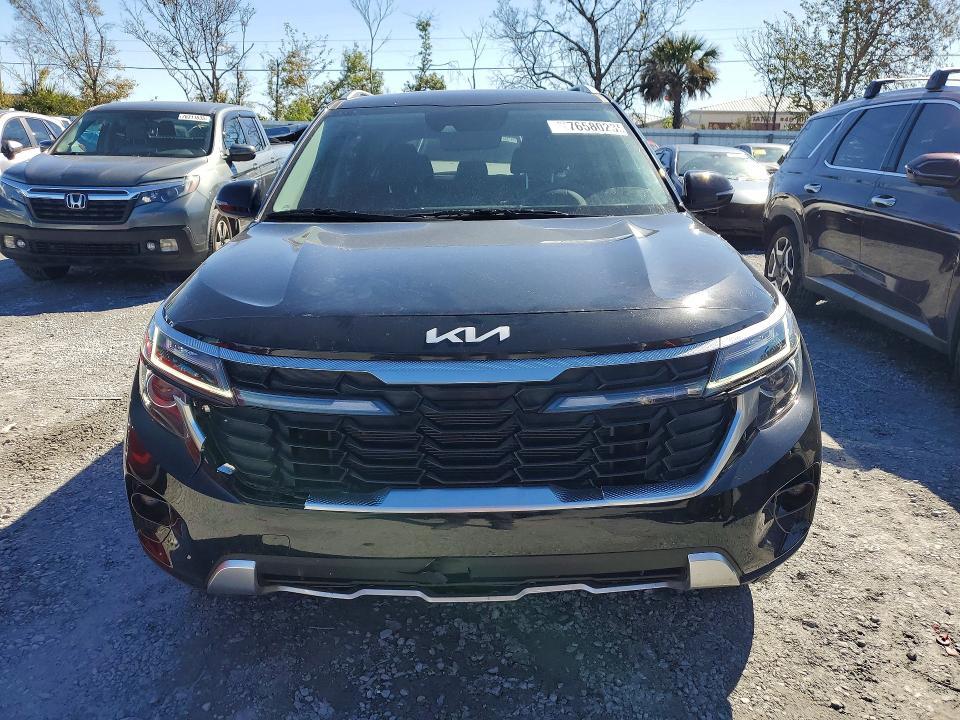 2025 KIA Seltos ex