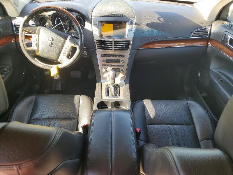 2010 Lincoln MKT