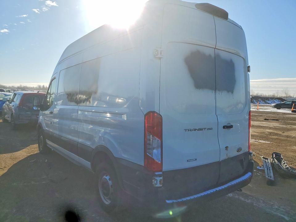 2019 Ford Transit T-250