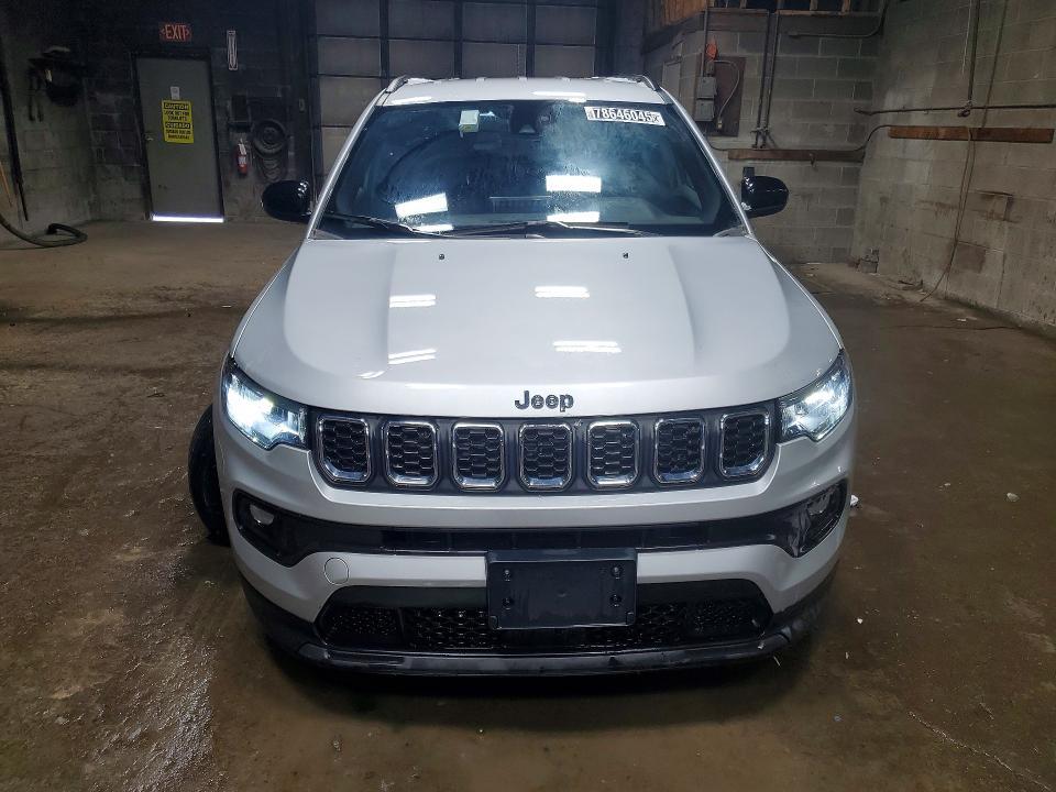 2025 Jeep Compass Latitude