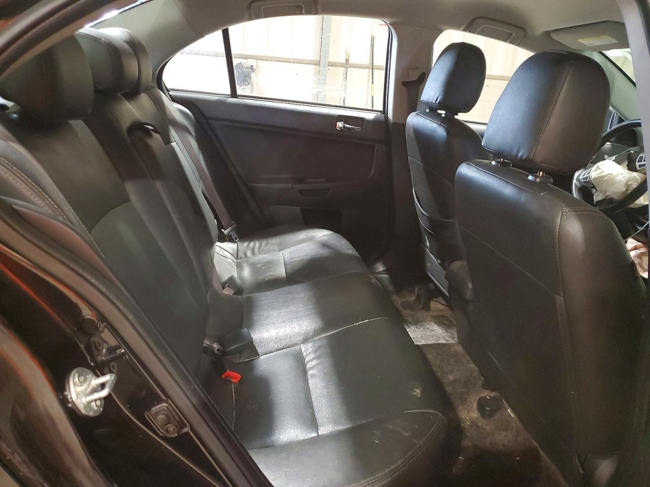 2015 Mitsubishi Lancer se