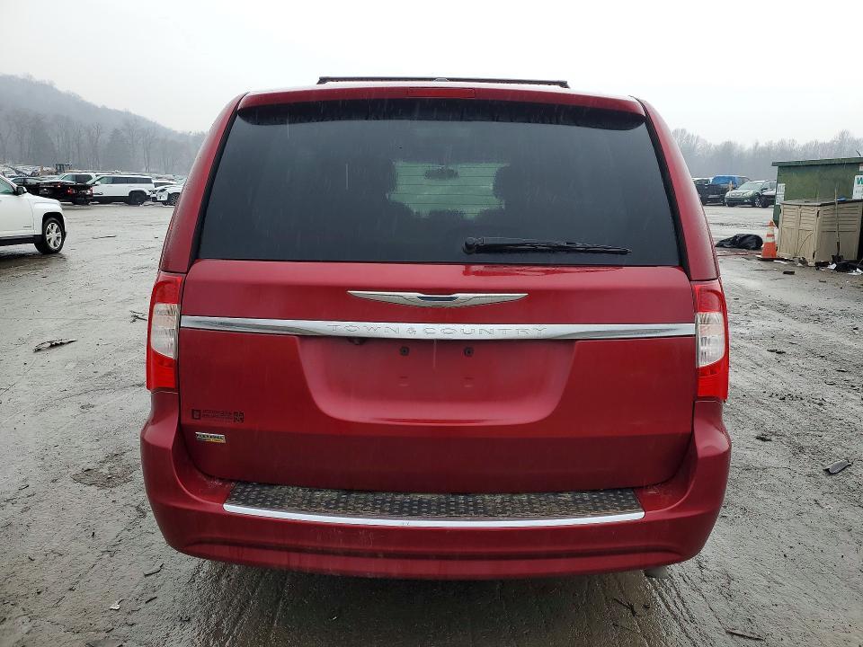 2014 Chrysler Town & Country Touring
