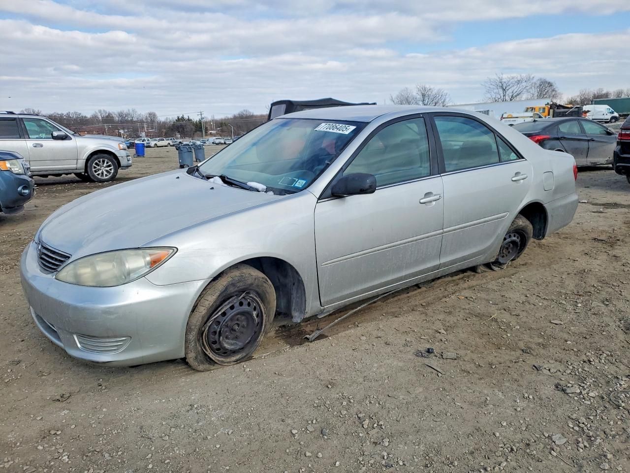 2005 Toyota Camry le