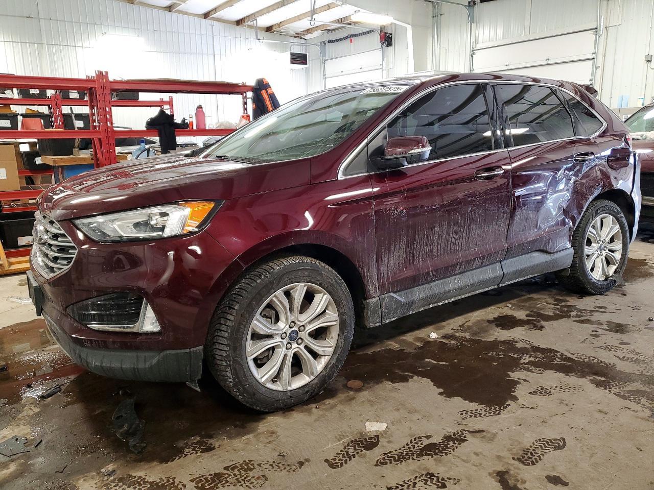 2022 Ford Edge Titanium