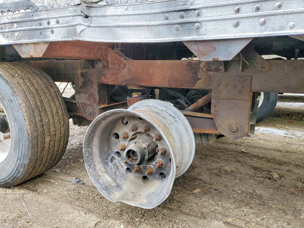 2011 Timpte Hopper
