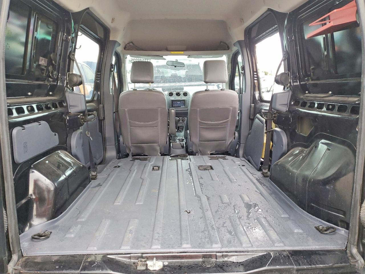 2010 Ford Transit Connect xlt