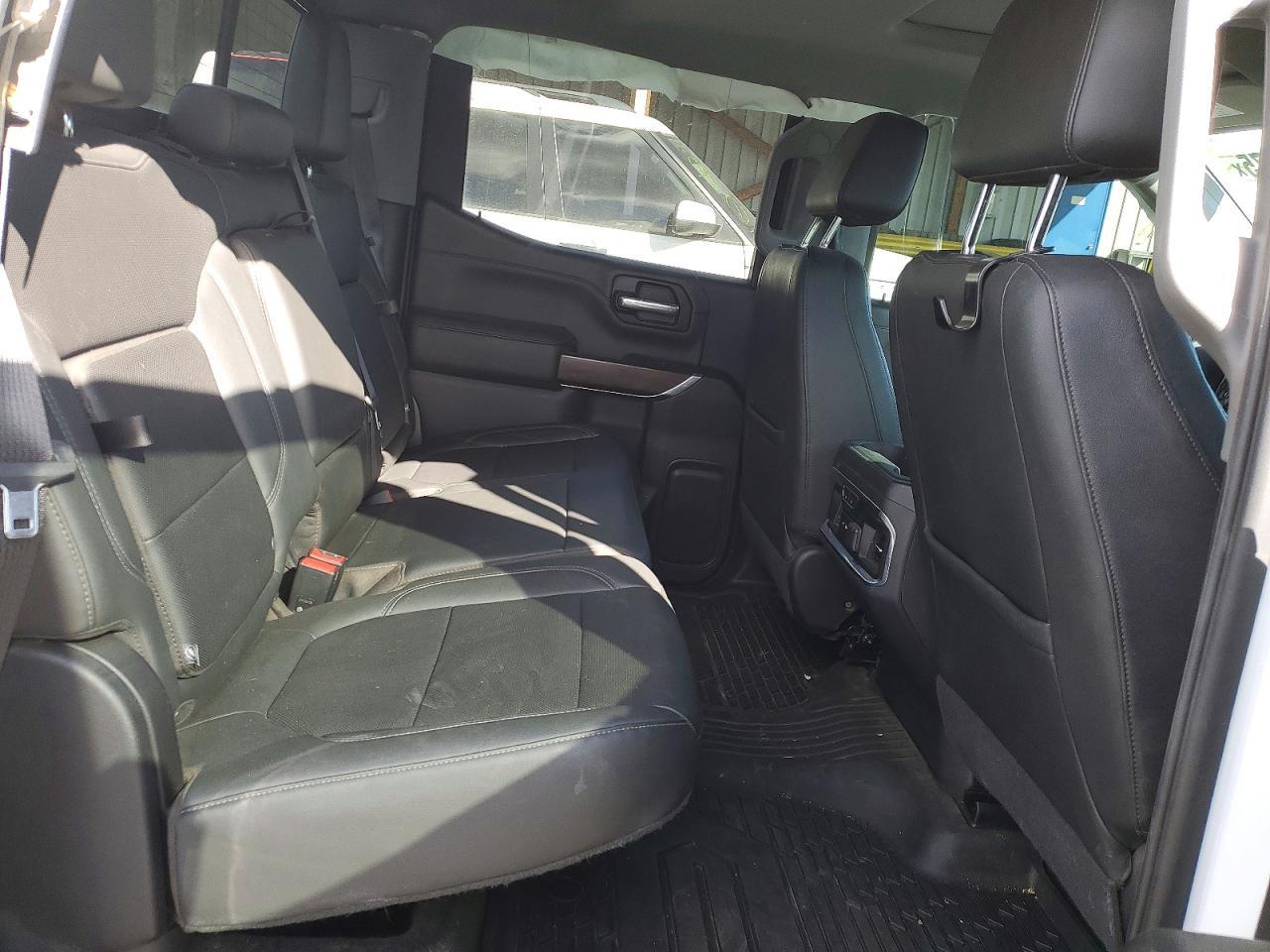 2019 GMC Sierra K1500 SLT