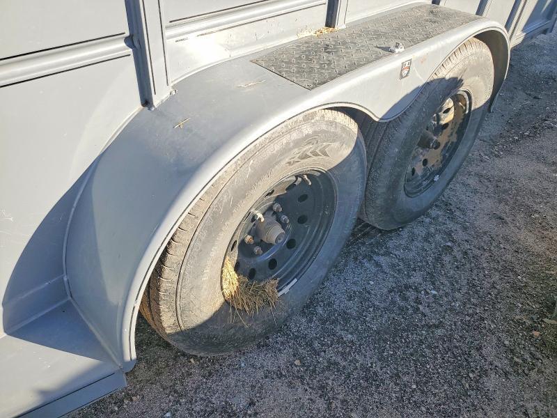 2024 Delta Horse Trailer