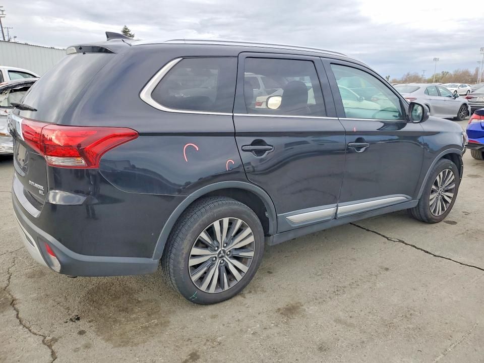 2019 Mitsubishi Outlander se