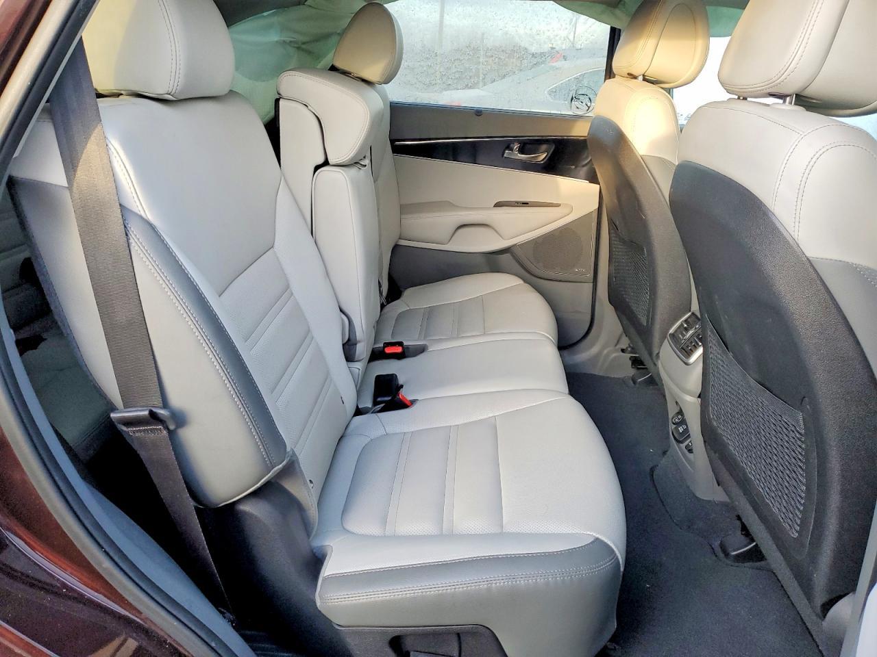 2016 KIA Sorento sx
