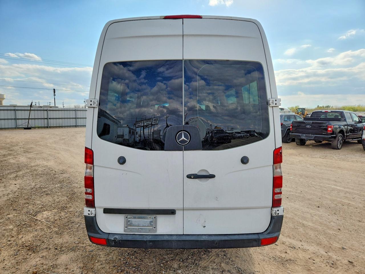 2013 Mercedes-Benz 2013 Mercedes Passengervan