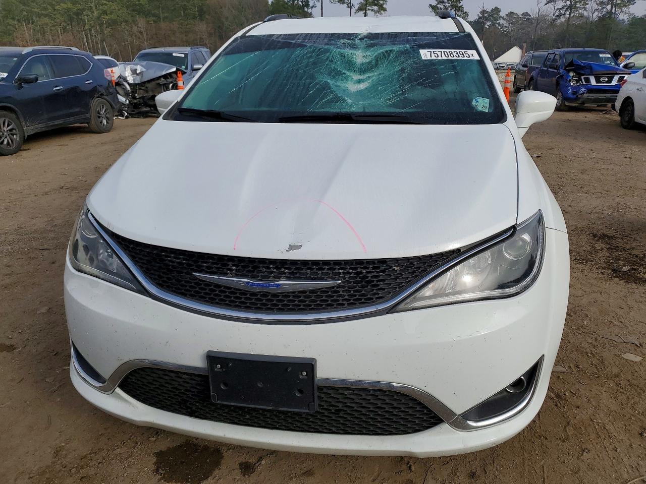 2020 Chrysler Pacifica Touring l